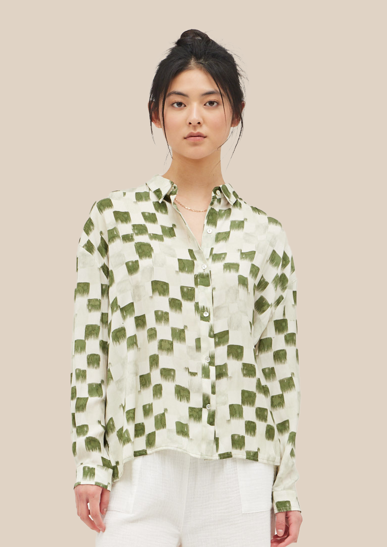 Monstera Paint Button Up